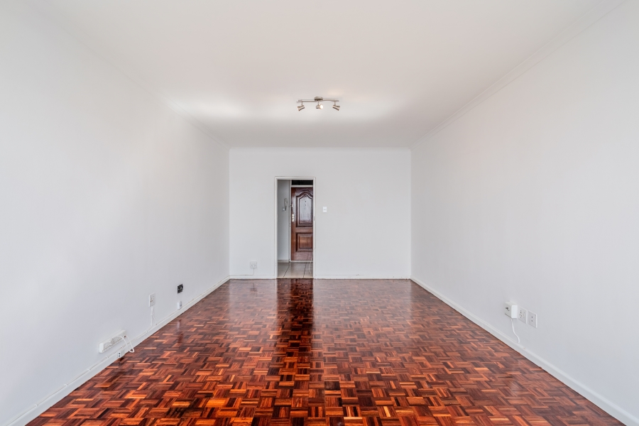 2 Bedroom Property for Sale in Mouille Point Western Cape